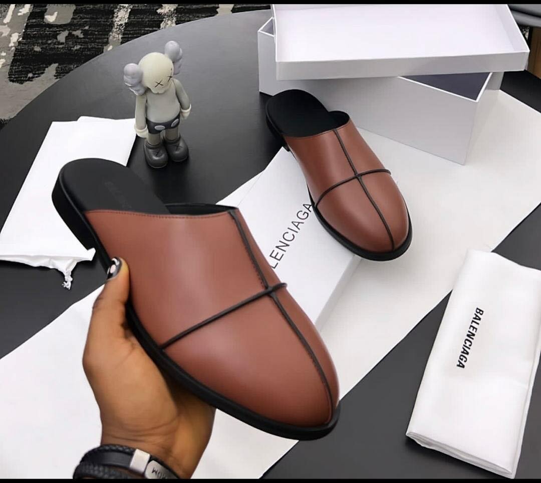 Mens shoes