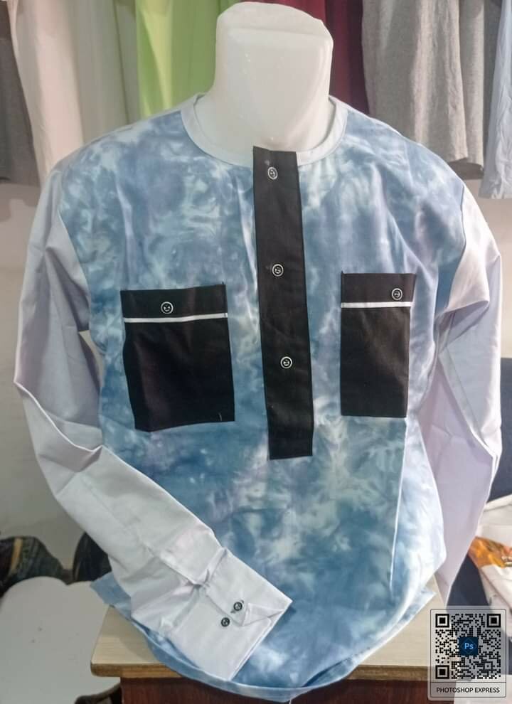 Chemise manches longues disponible a 11000fr