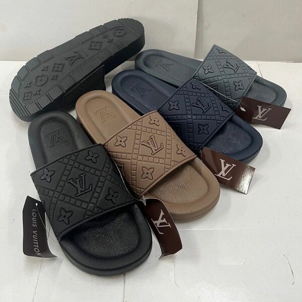 Slides for men