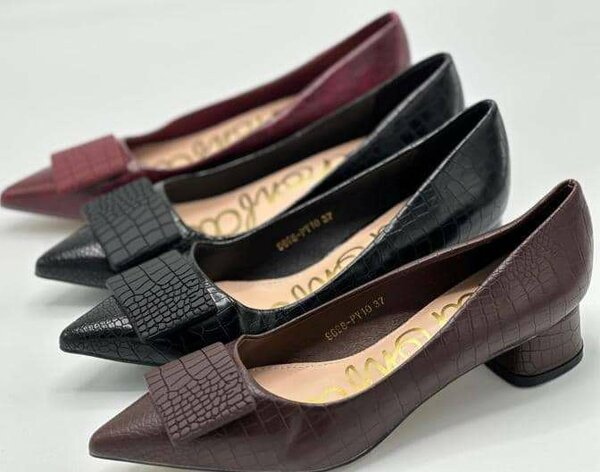 Women's block shoe