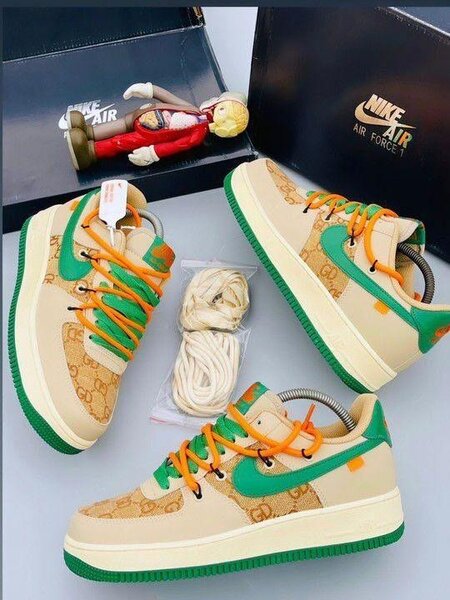 Gucci sneaker