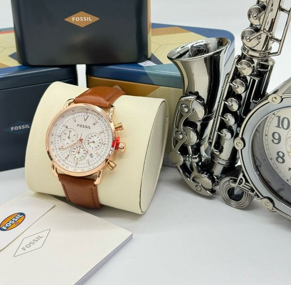 Fossil watch