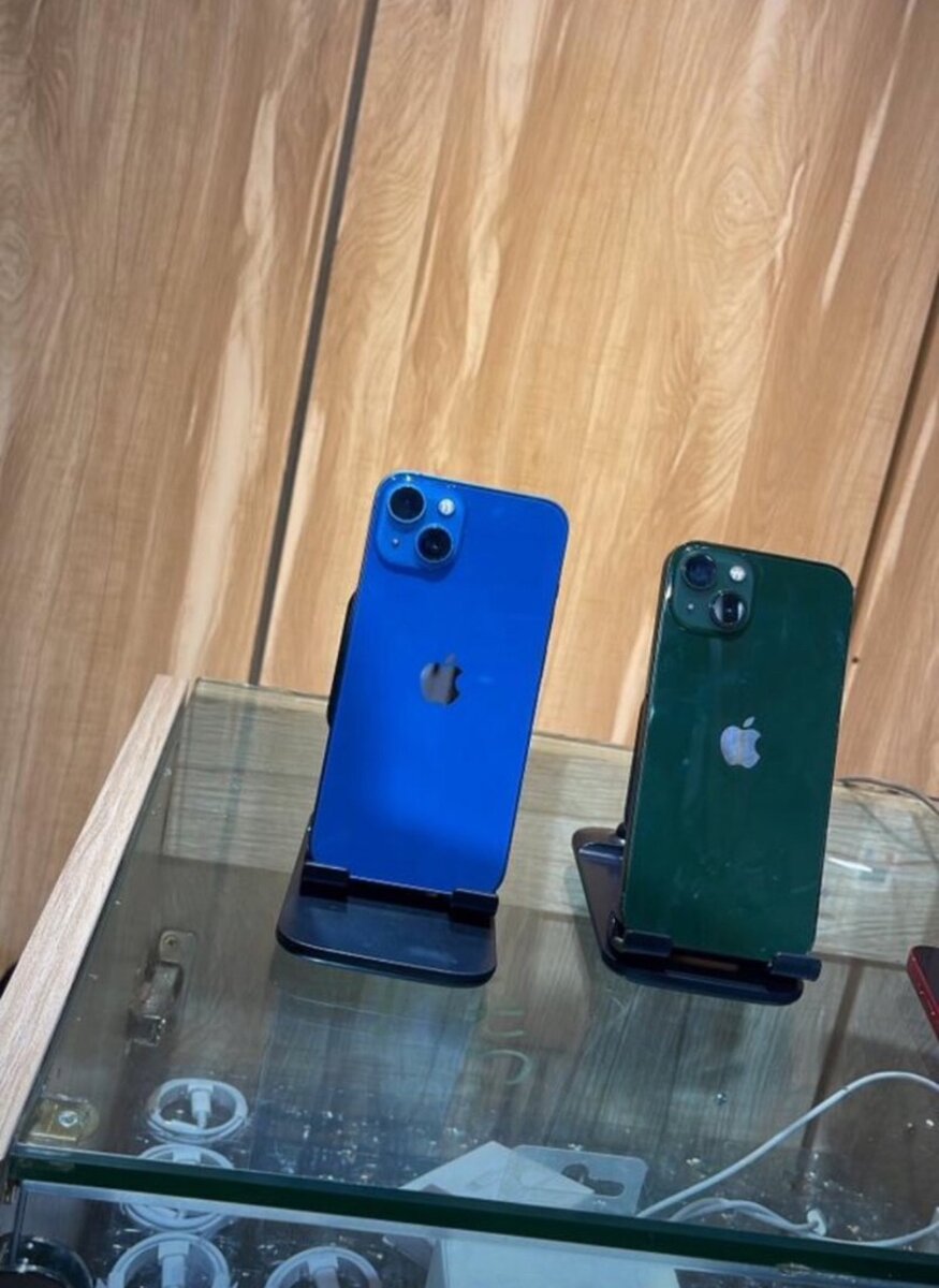 iPhone 13 and XR