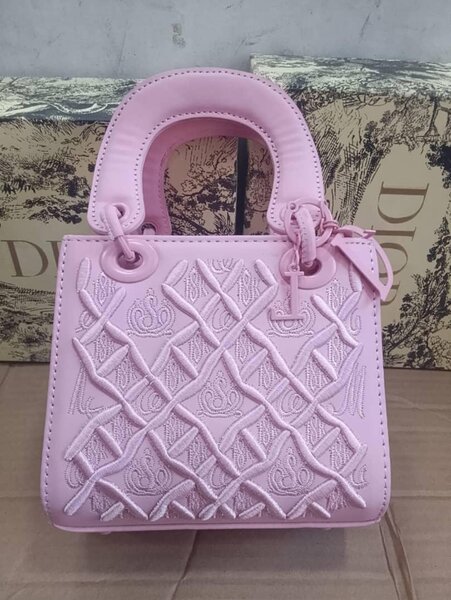 Sac à main en cuir élégant