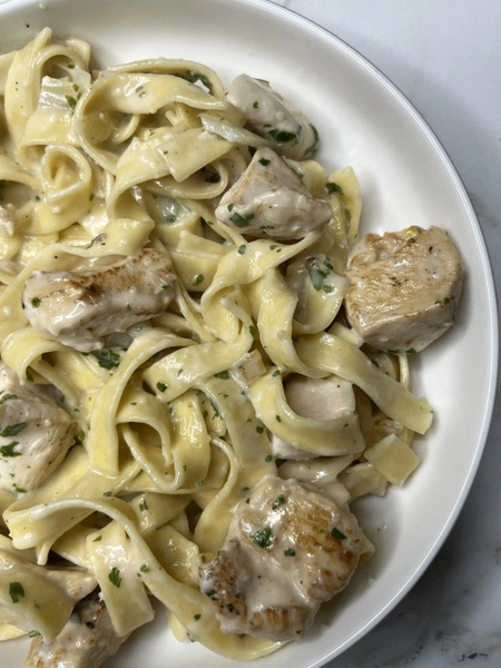 Tagliatelles au Poulet Crémeux
