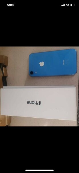 iPhone XR