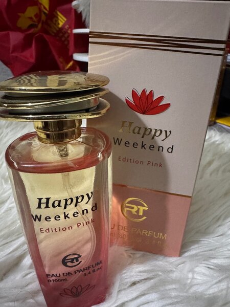 HAPPY WEEKEND