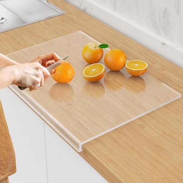 Acrylic cutting board