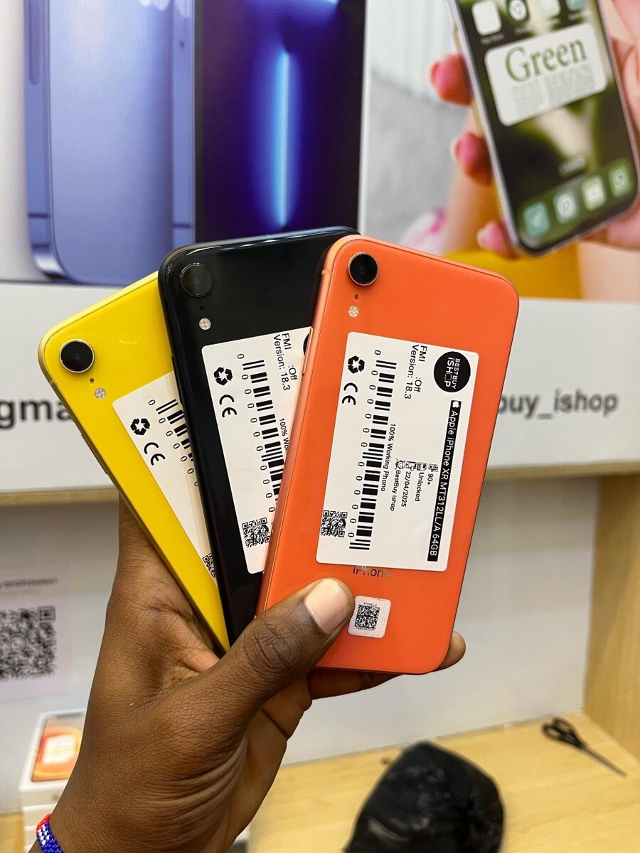 iPhone XR 64/128gig