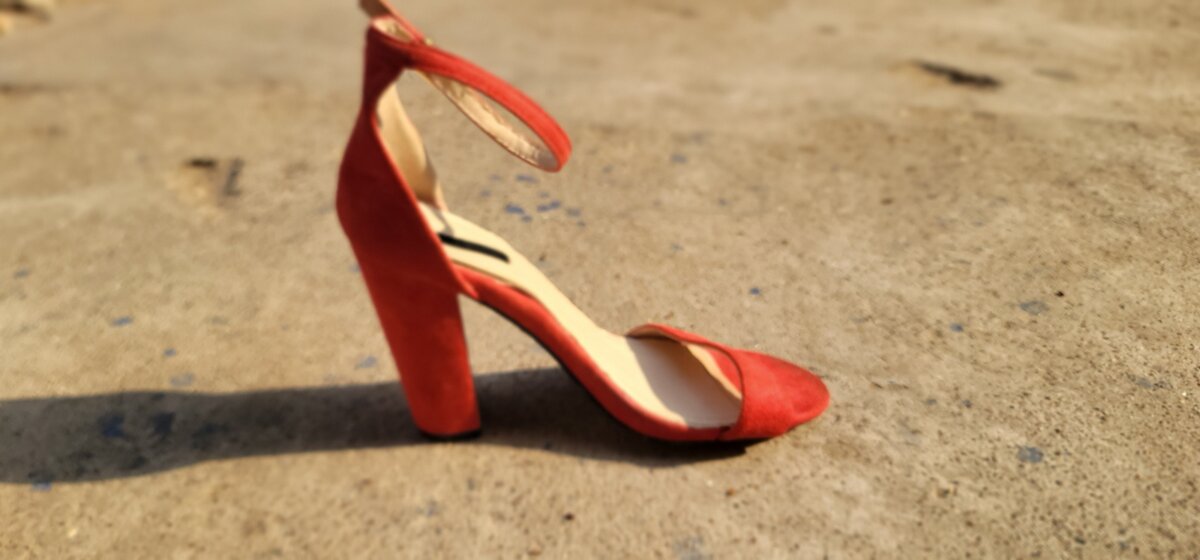 Ladies shoes
