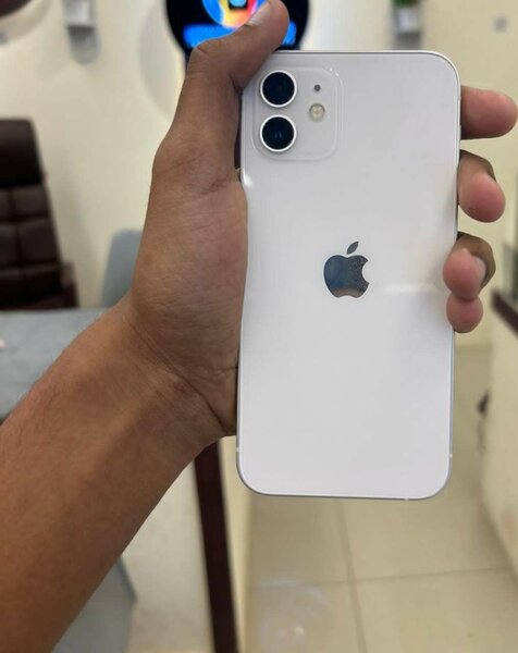 iPhone 12