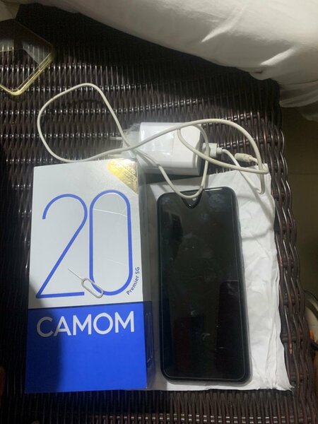 Camom 20 Smartphone 4G
