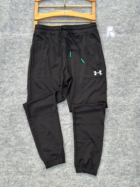 Pantalons de sport Under Armour