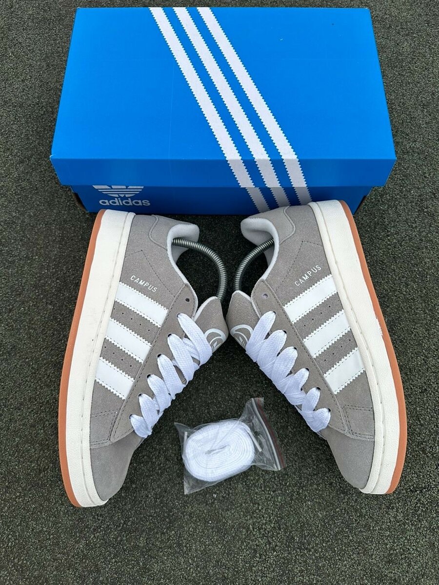 Adidas campus