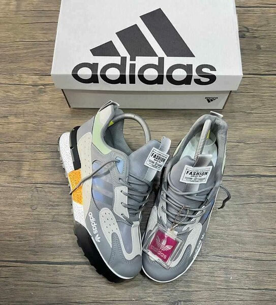 Jordan et adidas