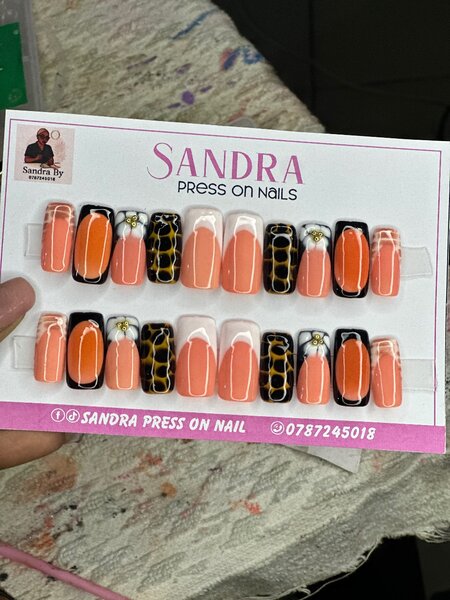 Press on Nail