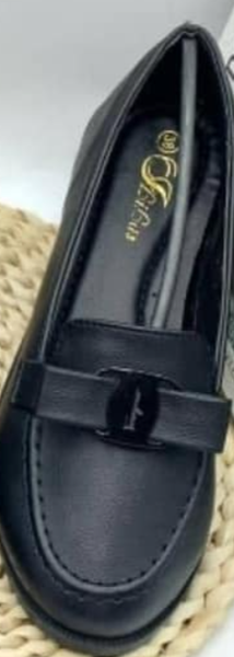 Women's shoes