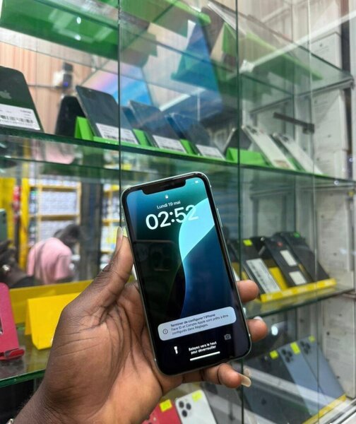 iPhone 11 Vert 64GB