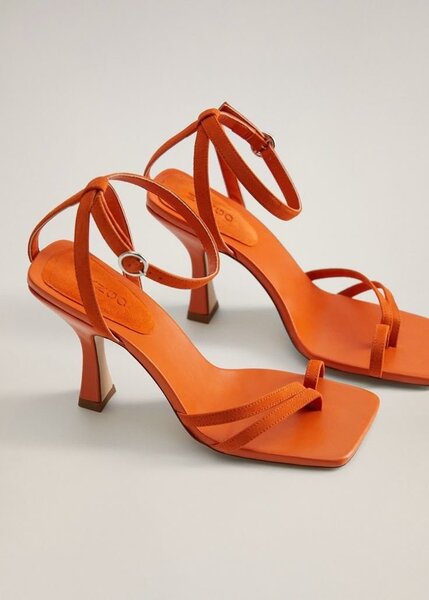 Ladies heeled