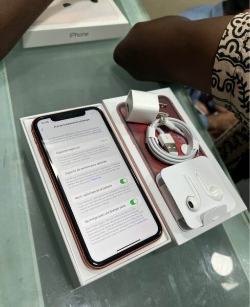 iPhone XR 128GB Rouge
