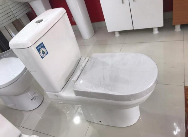 Water closet wc