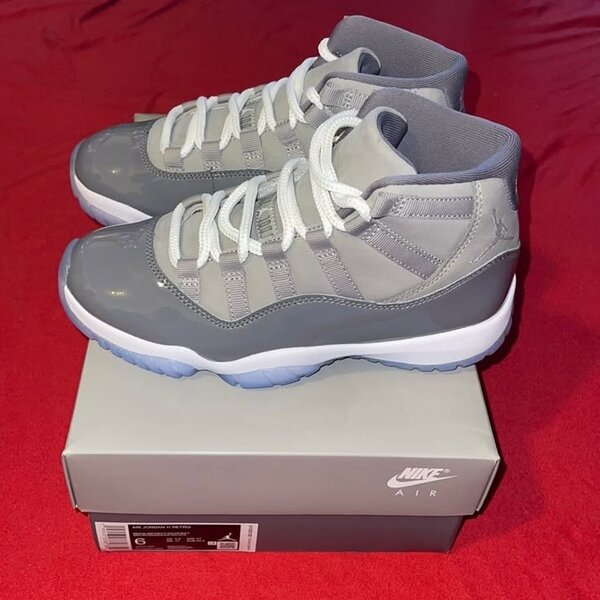 Jordan 11