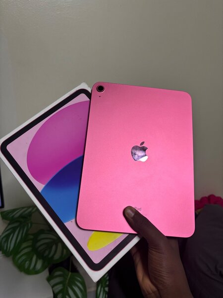 iPad Rose NEUF 64Go Wi-Fi