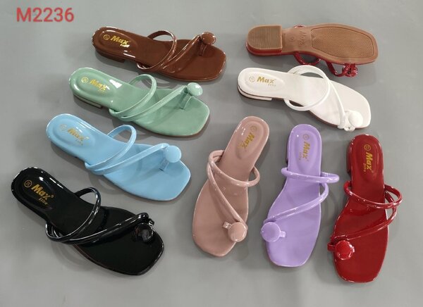 Ladies slippers