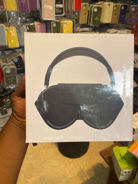 Apple AirPods Max
