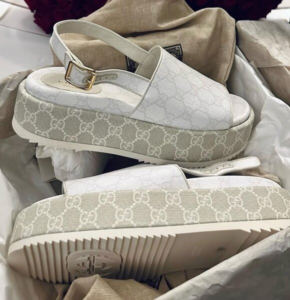 sandal