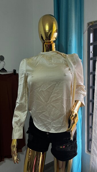 Ladies tops