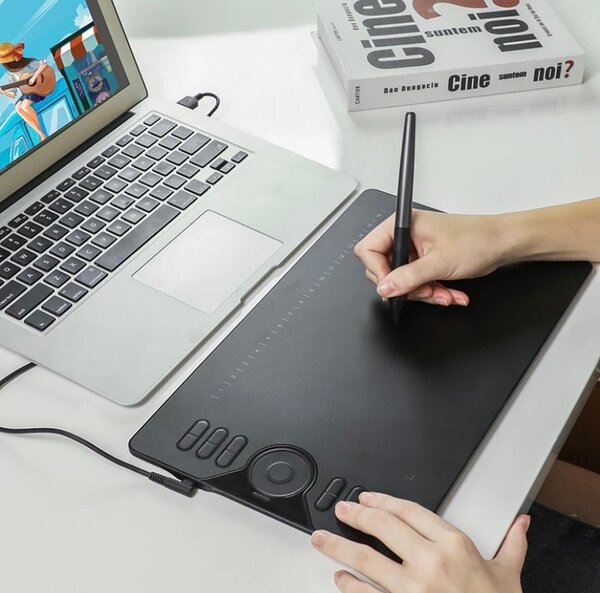 Huion HS610
