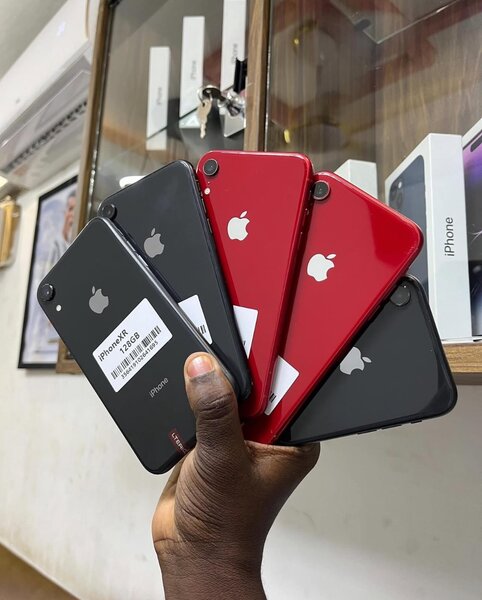 iPhone XR