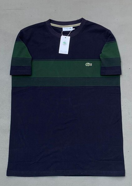 Tee-shirt