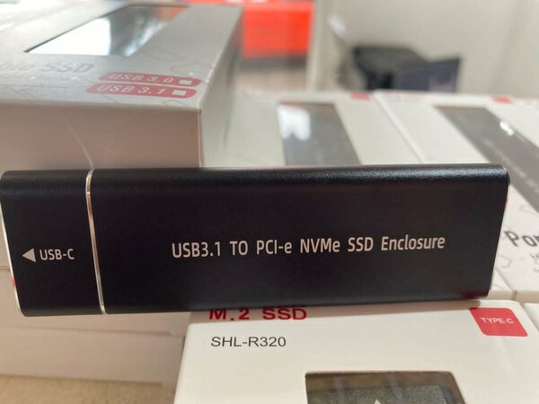 Disque dur externe SSD 1 Tera
