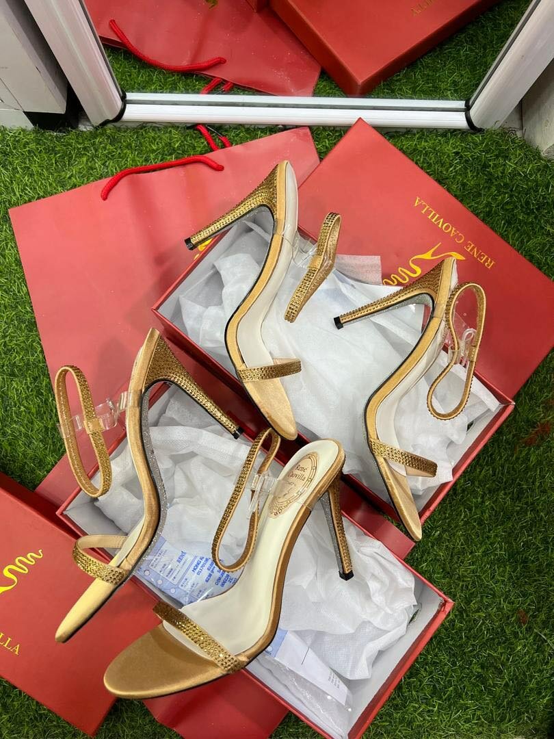 Ladies heel