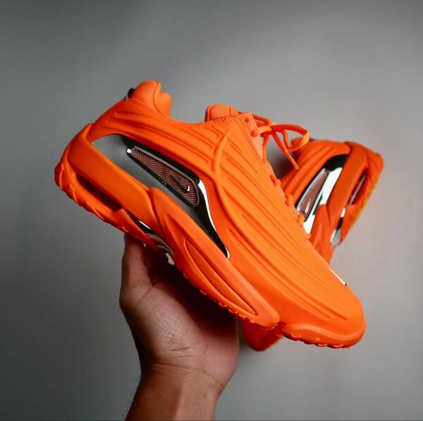 NIKE NOCTA