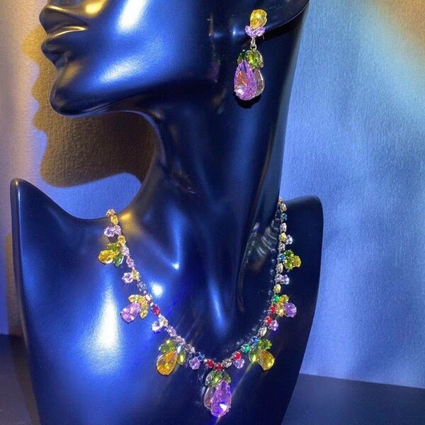 Necklace& rings