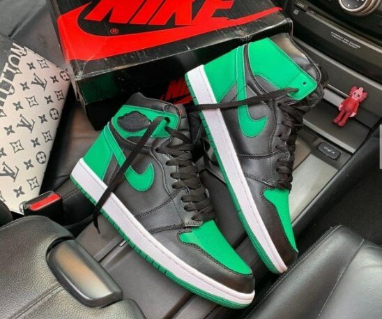 sneakers