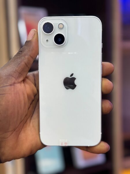 iPhone 13