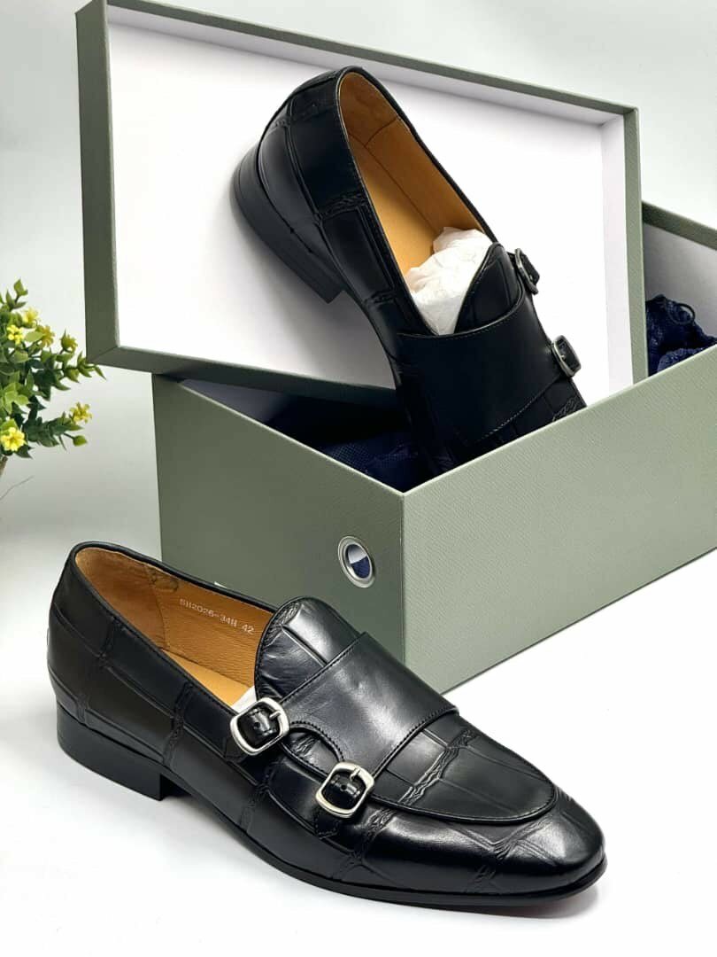 Loafer shoes