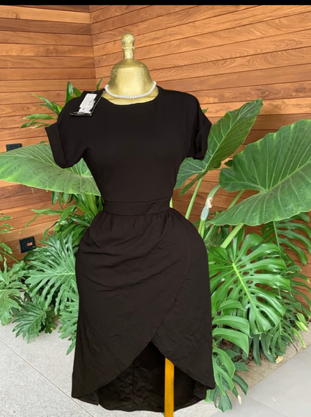 Robe noire élégante femme