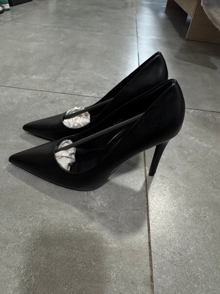 Escarpins noirs élégants