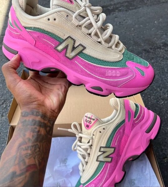 Sneakers