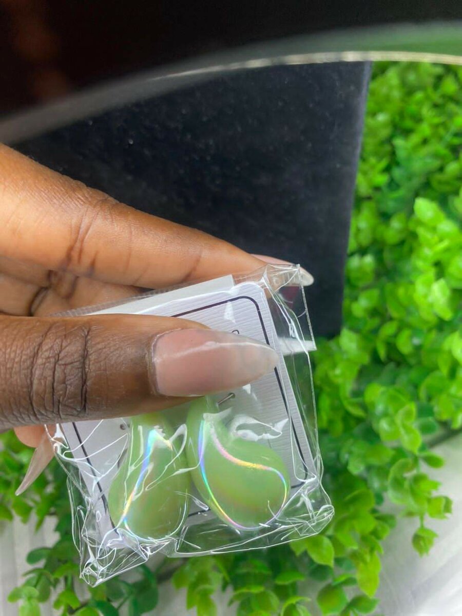 Drop earrings