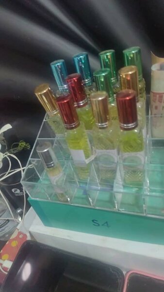 D & C Scents