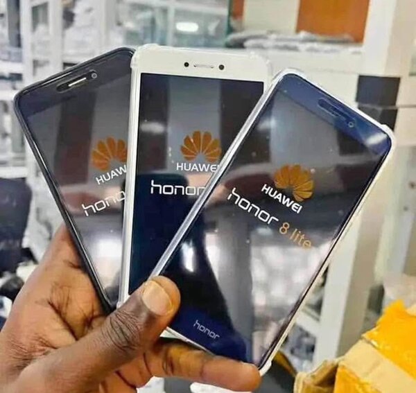 Huawei 8 lite