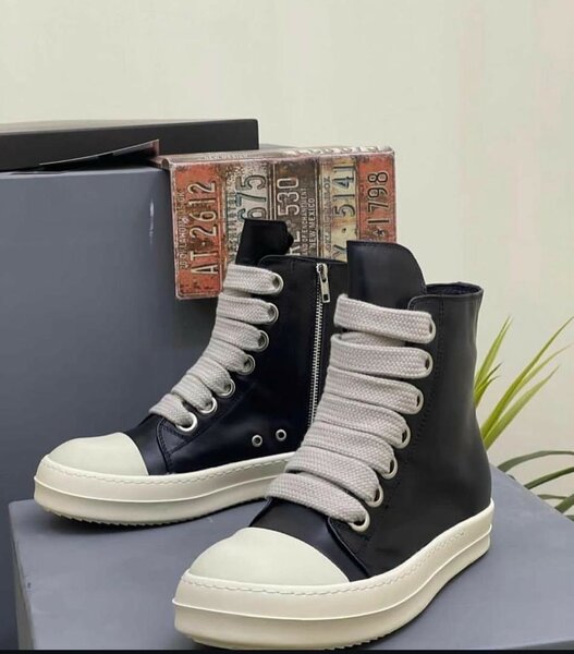 RICK OWENS SNEAKER