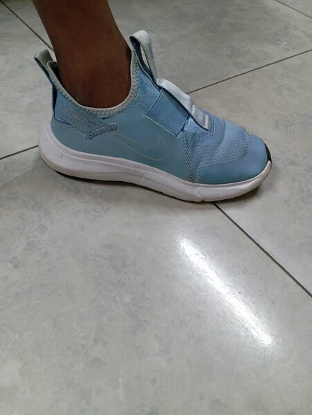 Chaussures de sport enfants colorées