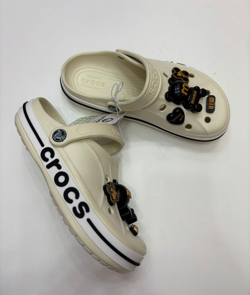 Crocs